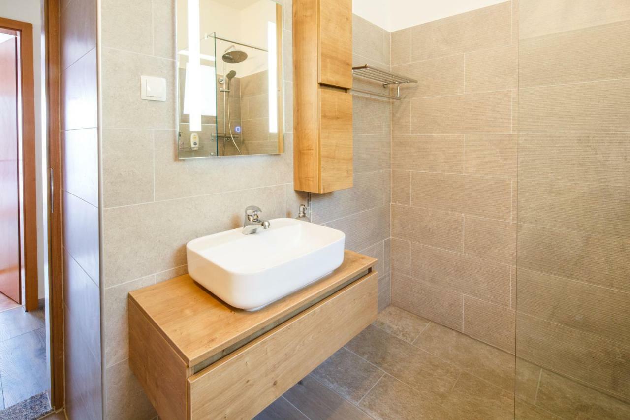 Apartman Vida Icici Exterior photo